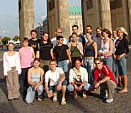 Foto: Die Gruppe vor dem Brandenburger Tor